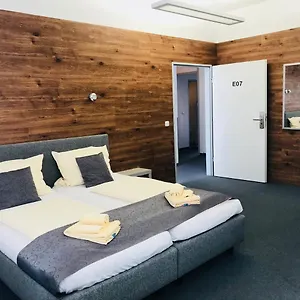 Otel Creo